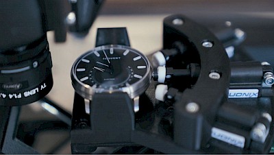 Contrôle qualité des montres au moyen d'un robot collaboratif
